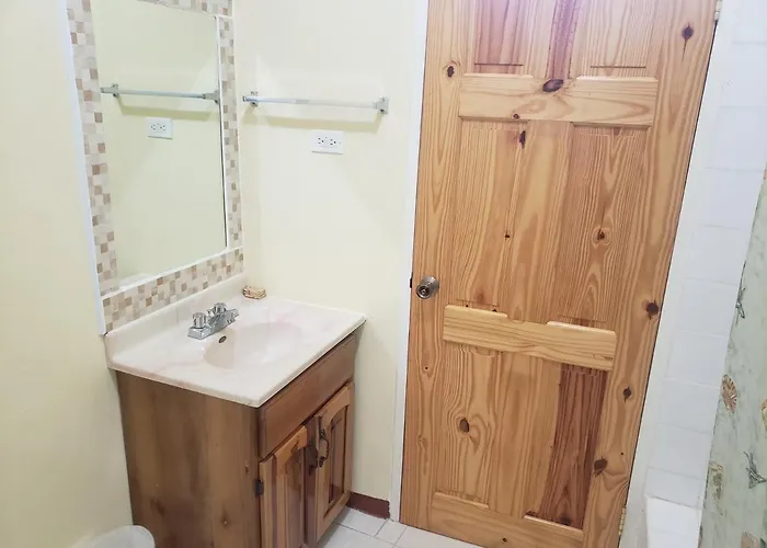 Bed & Breakfast Sea Shell Palms,