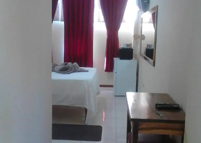 Bed & Breakfast Sea Shell Palms,